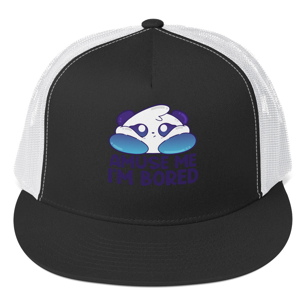 AMUSE ME IM BORED - TRUCKER HAT