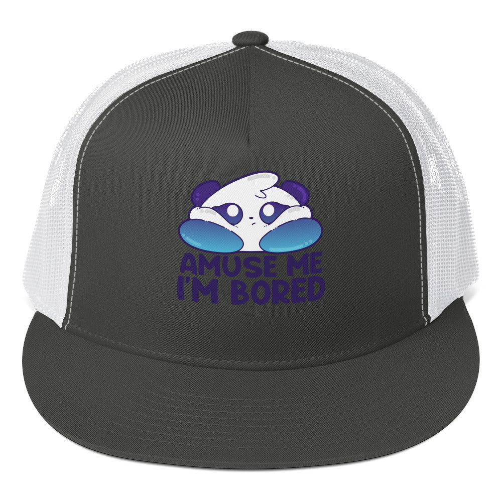 AMUSE ME IM BORED - TRUCKER HAT